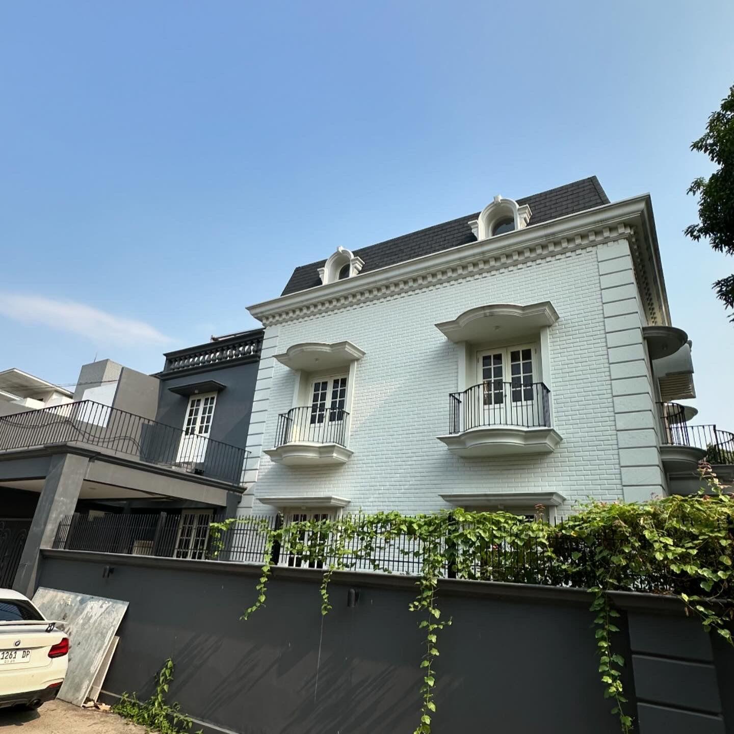 DIJUAL RUMAH di Jl Tanah Kusir 2 , Jakarta Selatan