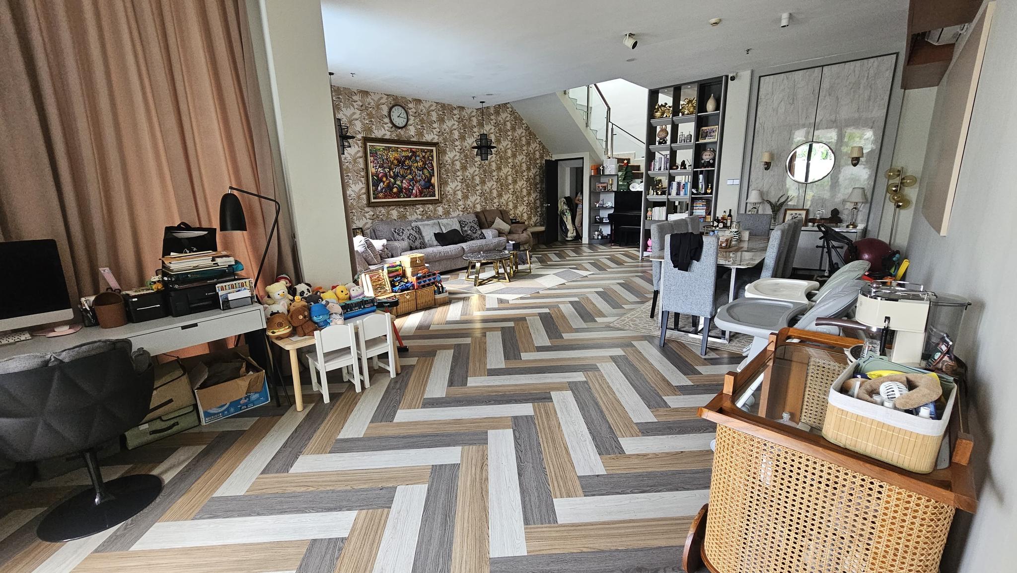 Dijual Cepat Furnished Townhouse Essence Darmawangsa Jaksel