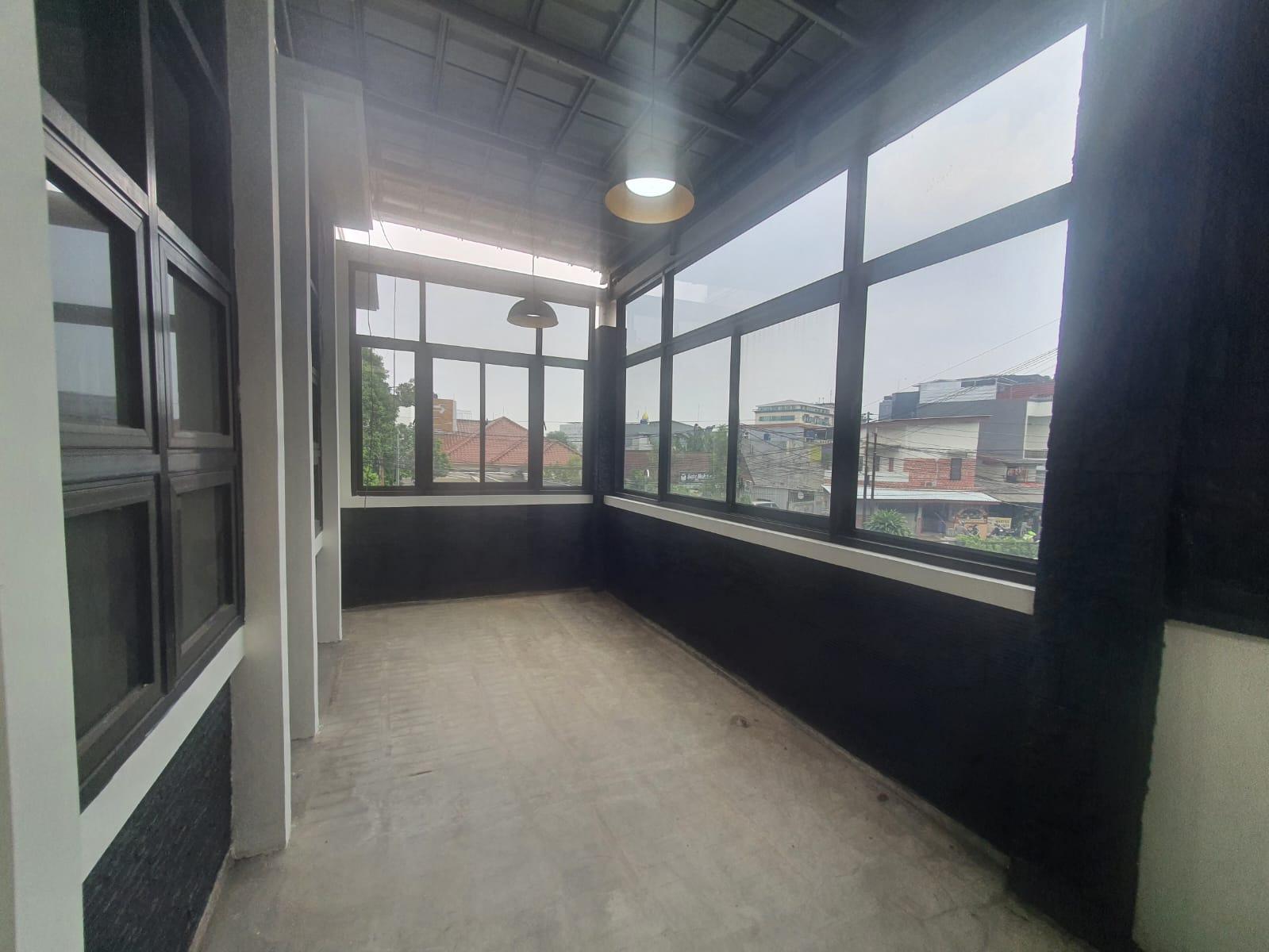 Dijual  Rumah di Daerah Warung Jati Timur 
