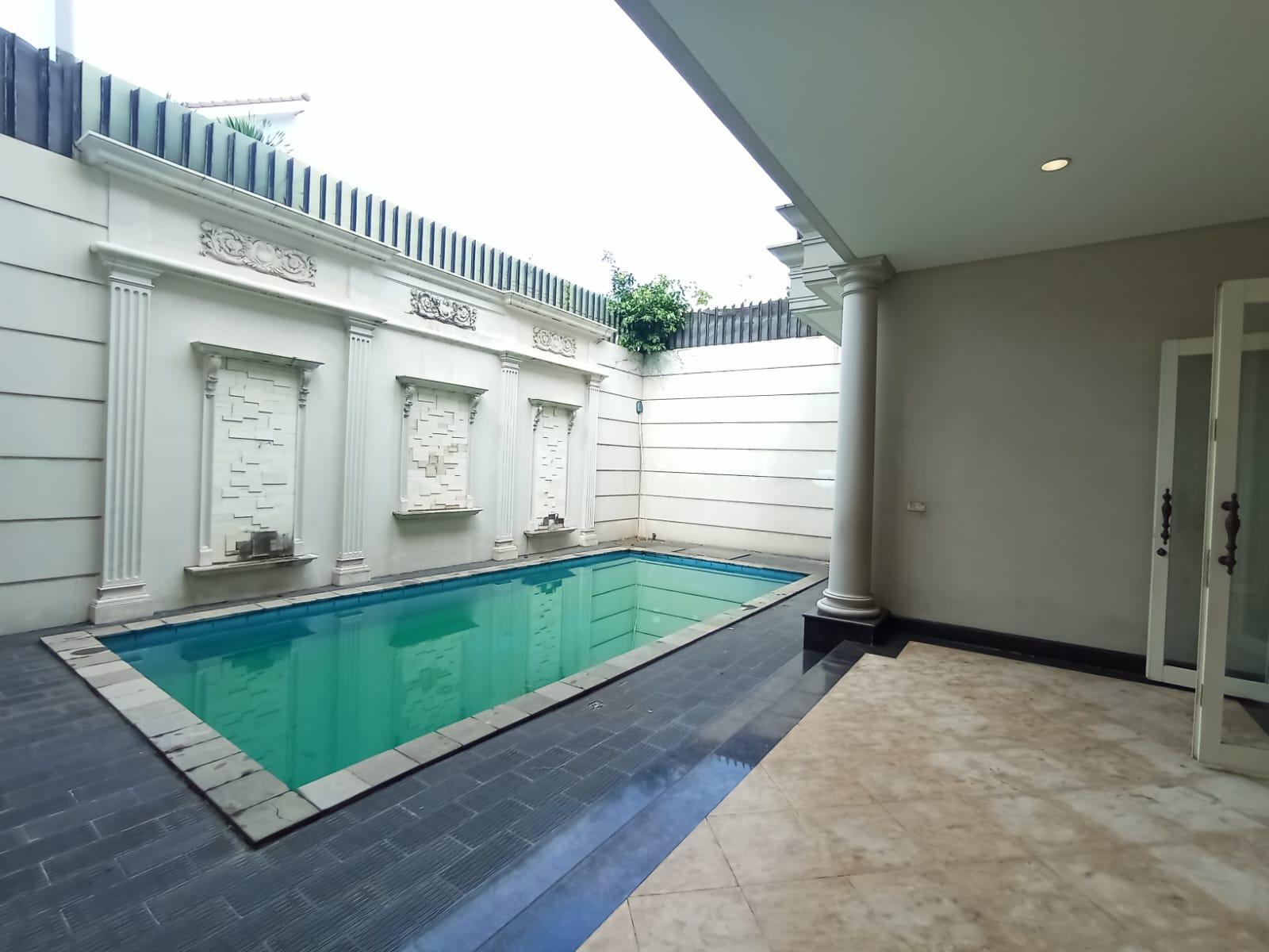 For Sale, Rumah di Jl Sekolah Duta  Pondok Indah