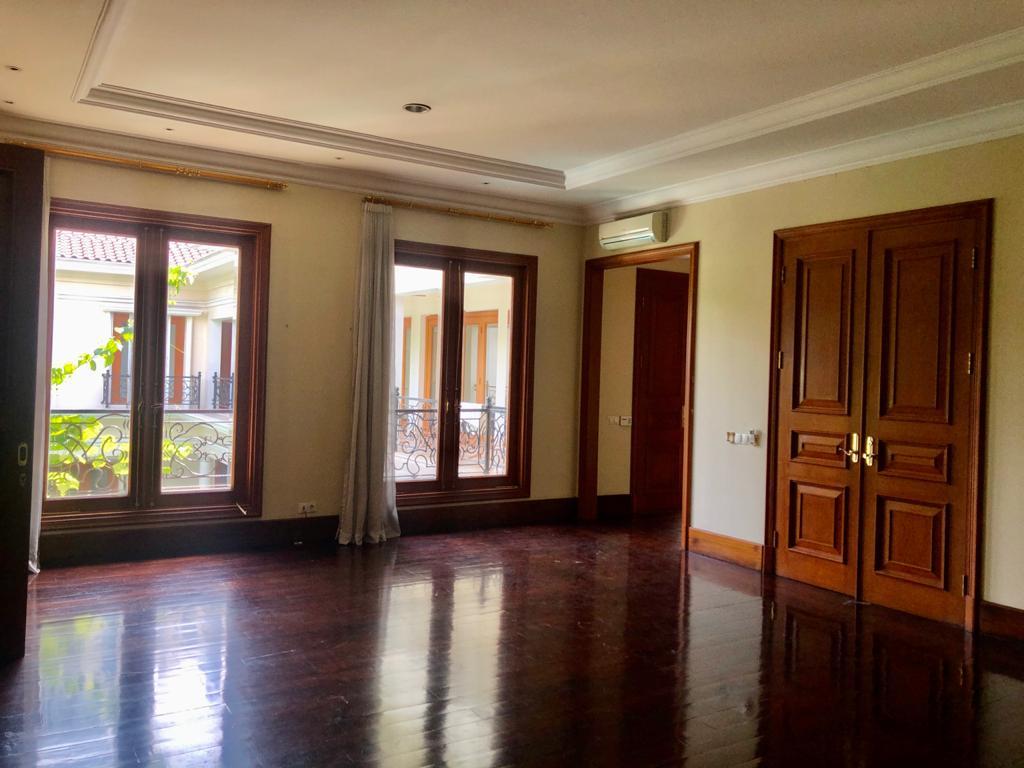 Rumah bagus Scbd & widya chandra area Keb.Baru