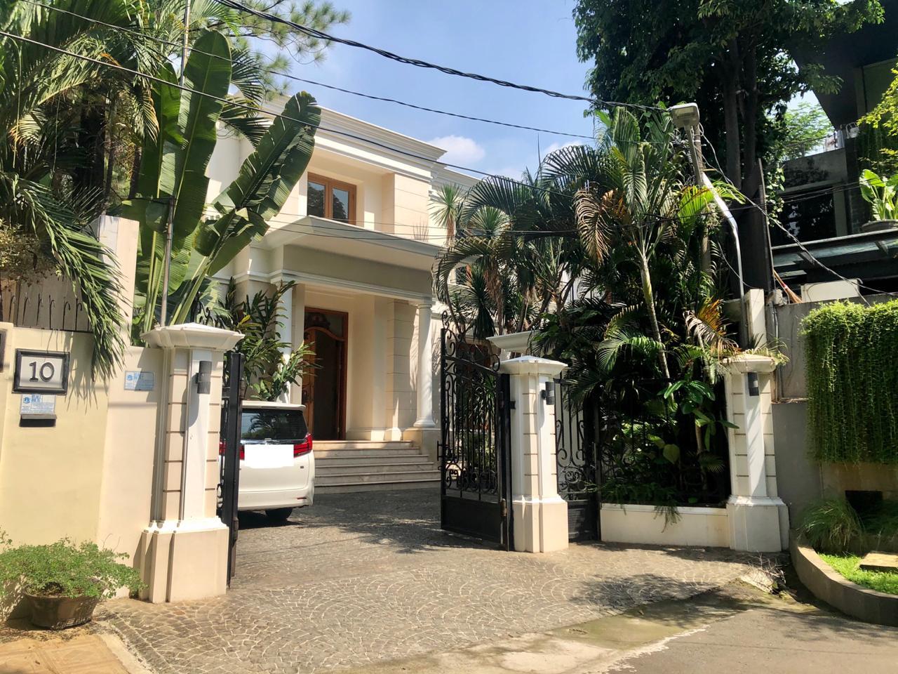 Rumah bagus Scbd & widya chandra area Keb.Baru