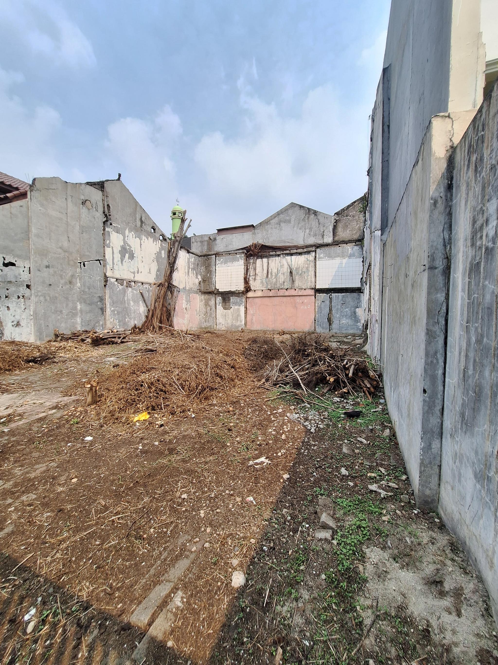 Kavling siap bangun di Kebayoran Baru dekat SCBD area bentuk tanah kotak