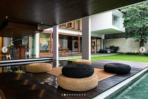PONDOK INDAH - (FOR SALE) : RUMAH MEWAH, HIGH SPEC, DESIGNED BY ANDRA MATIN 