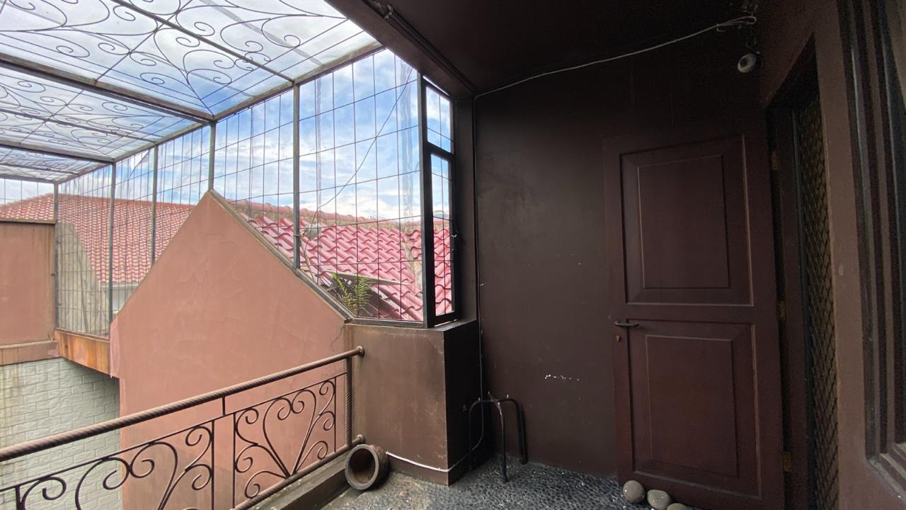 Dijual Rumah di Pondok Indah~ furnished ~ Harga Njop~