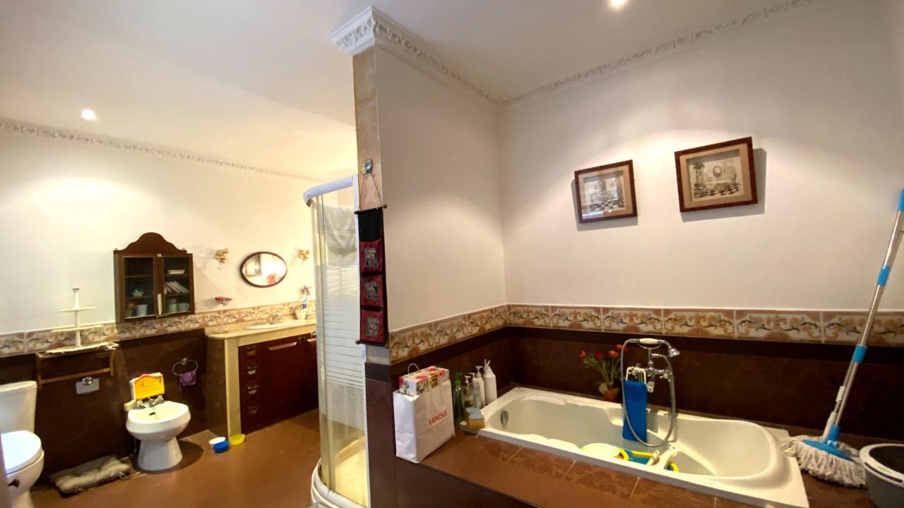 Dijual Rumah di Pondok Indah~ furnished ~ Harga Njop~