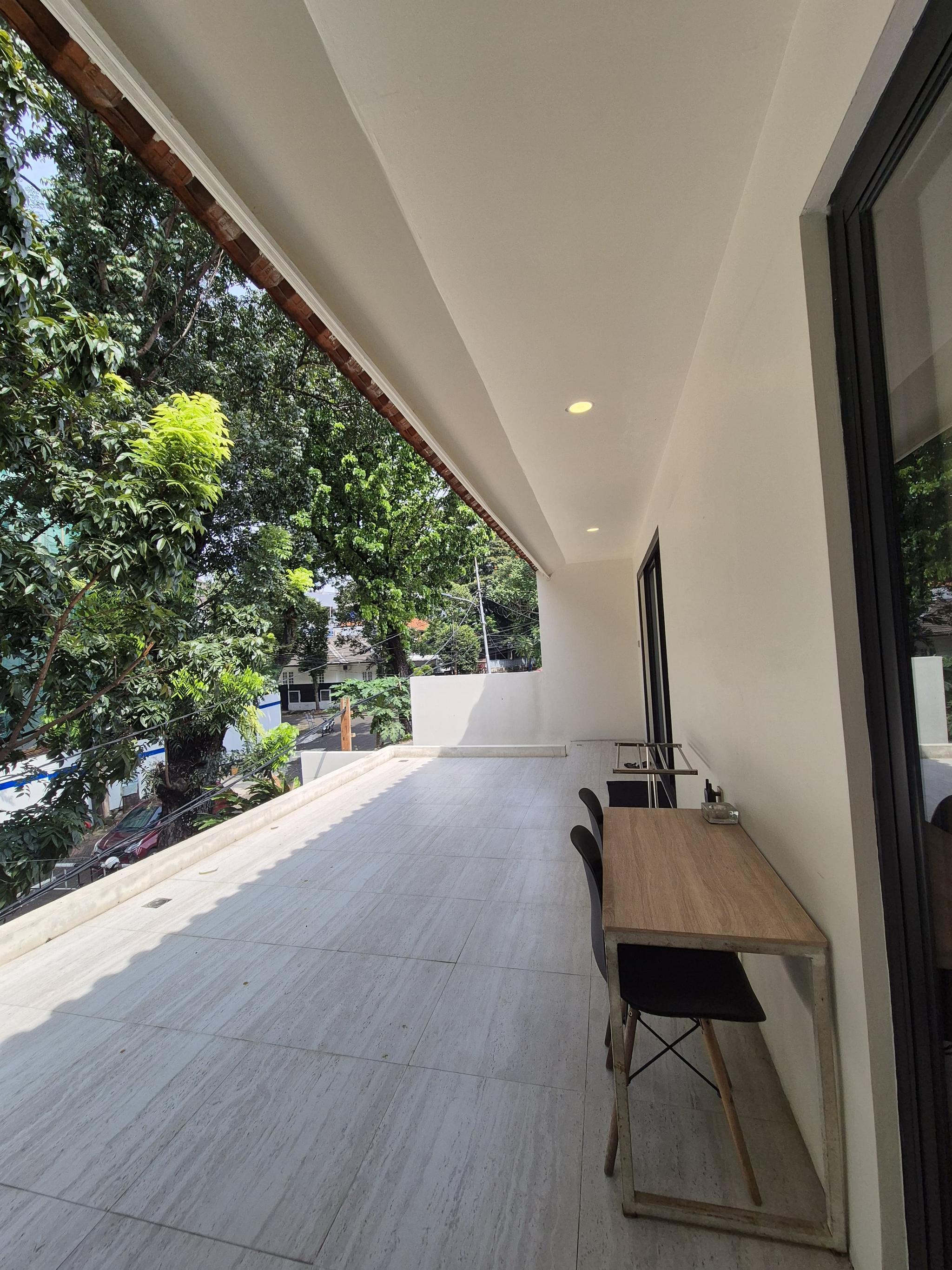  For sale rumah 2 lantai dekat Sency, lokasi prime & strategis