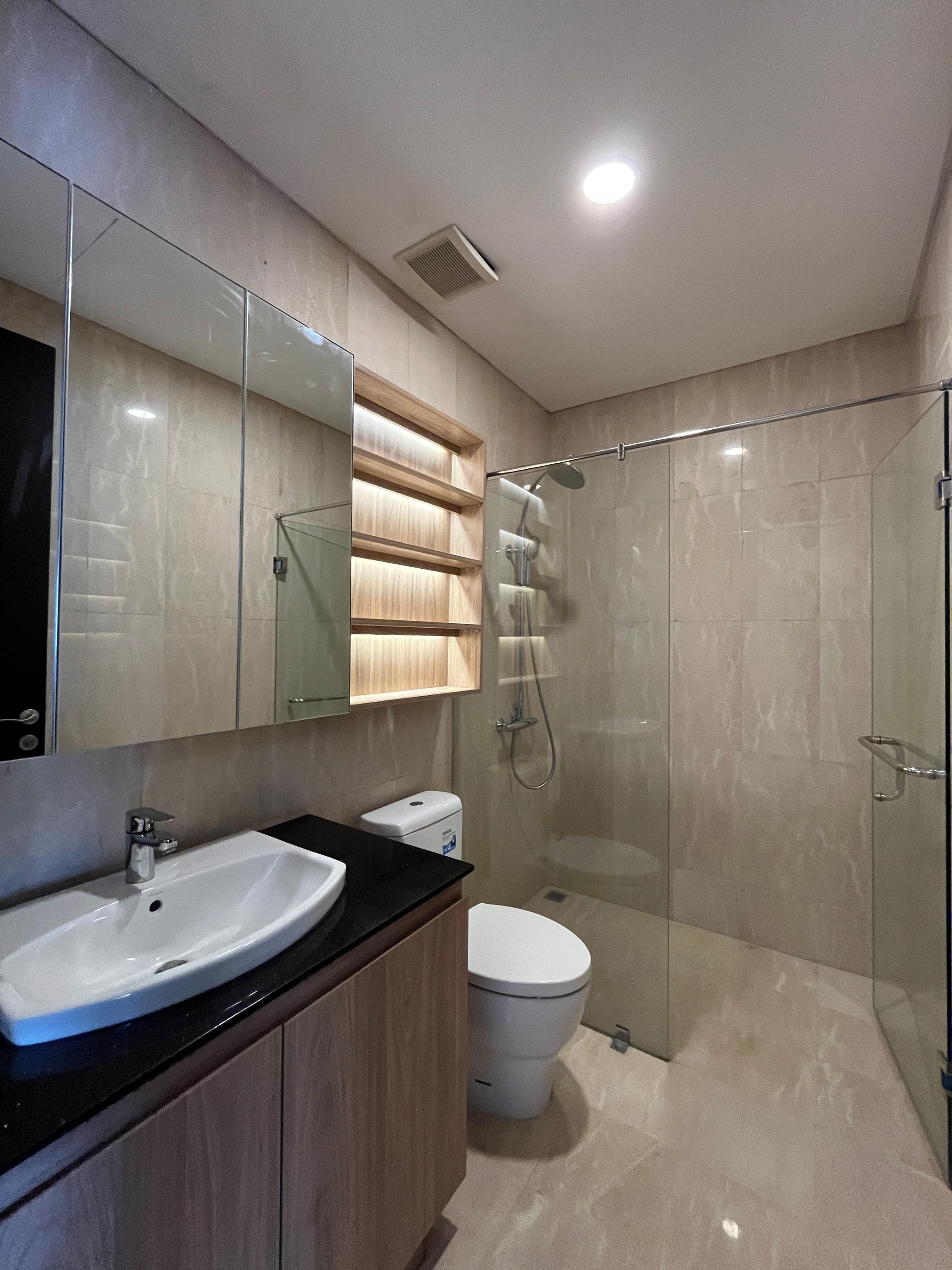 Disewakan apartemen prime area di sudirman suites dekat dengan MRT, Mall, dan perkantoran