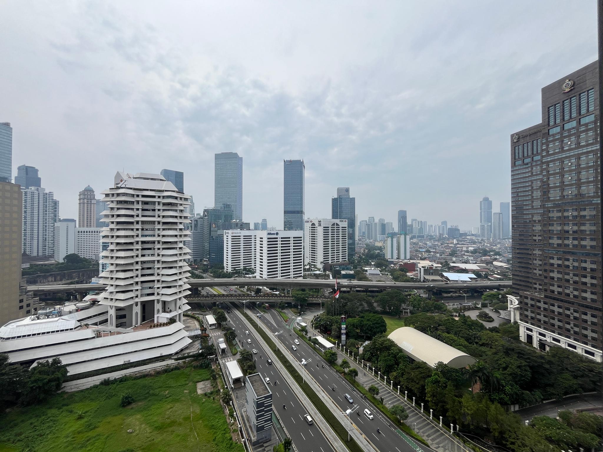 Disewakan apartemen prime area di sudirman suites dekat dengan MRT, Mall, dan perkantoran