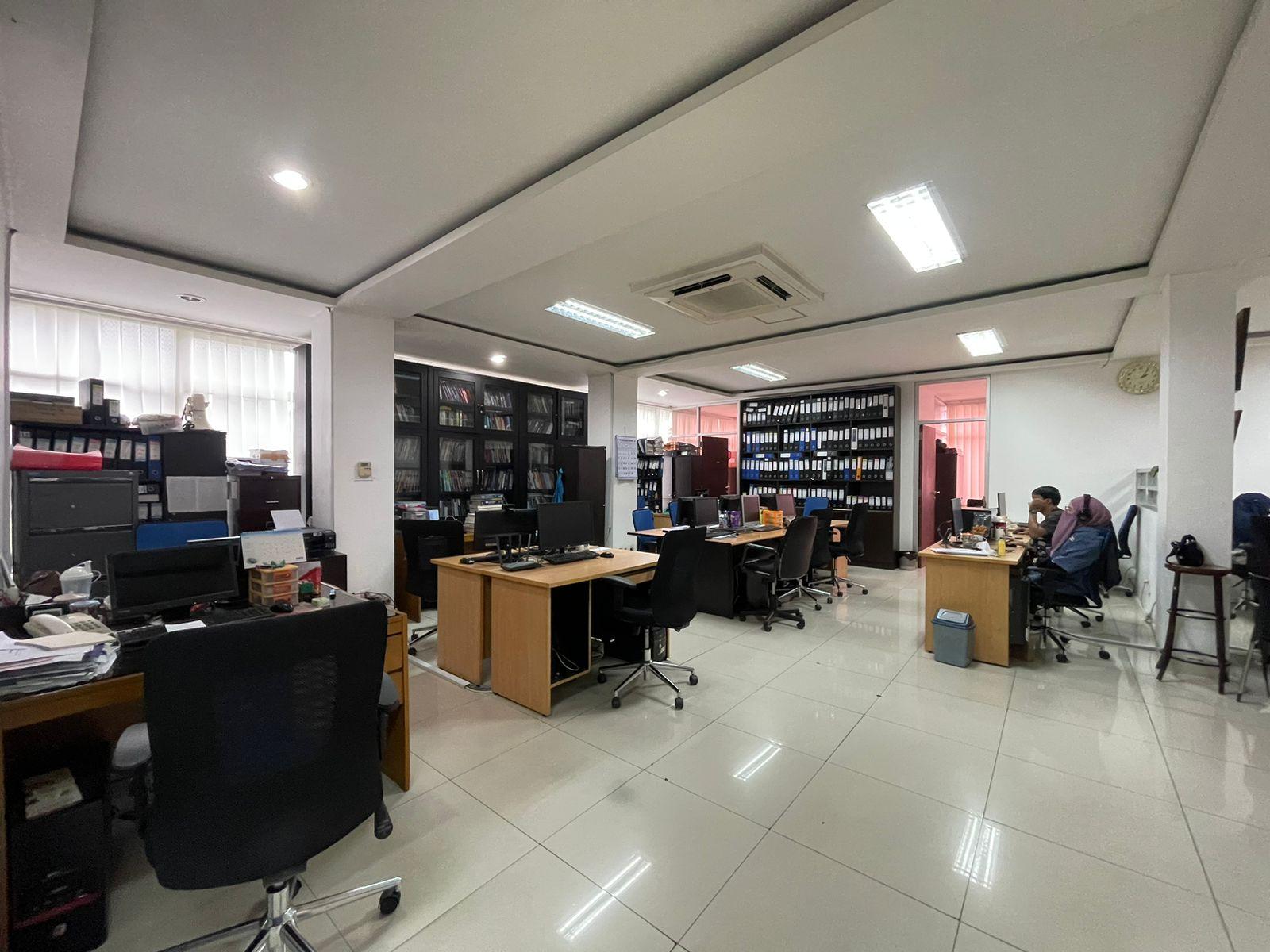 Dijual Cepat Gedung Lenteng Agung Jagakarsa Jakarta Selatan