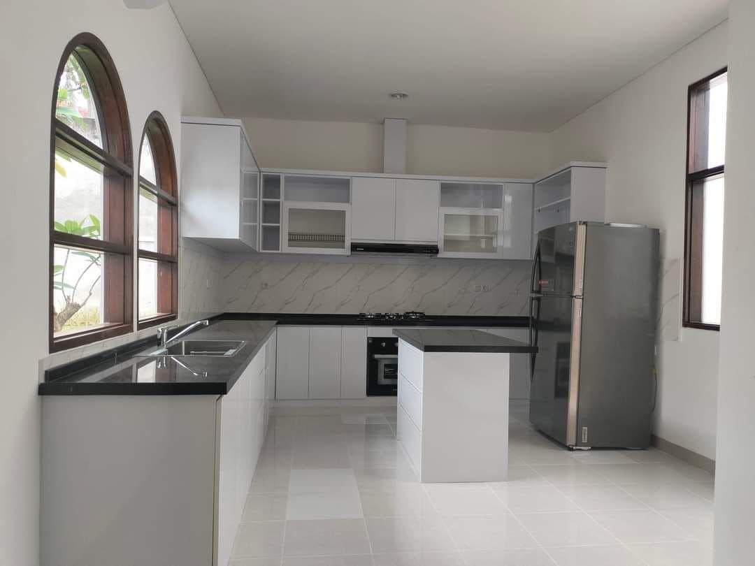 Available House FOR RENT at Kemang