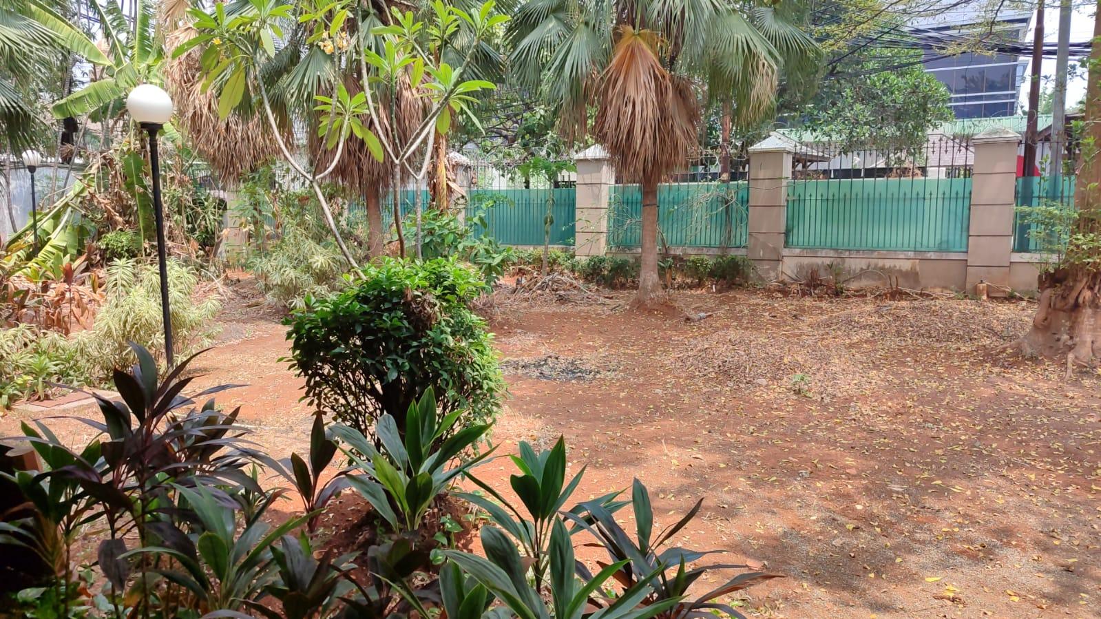 Disewakan rumah di Ampera bisa buat kantor