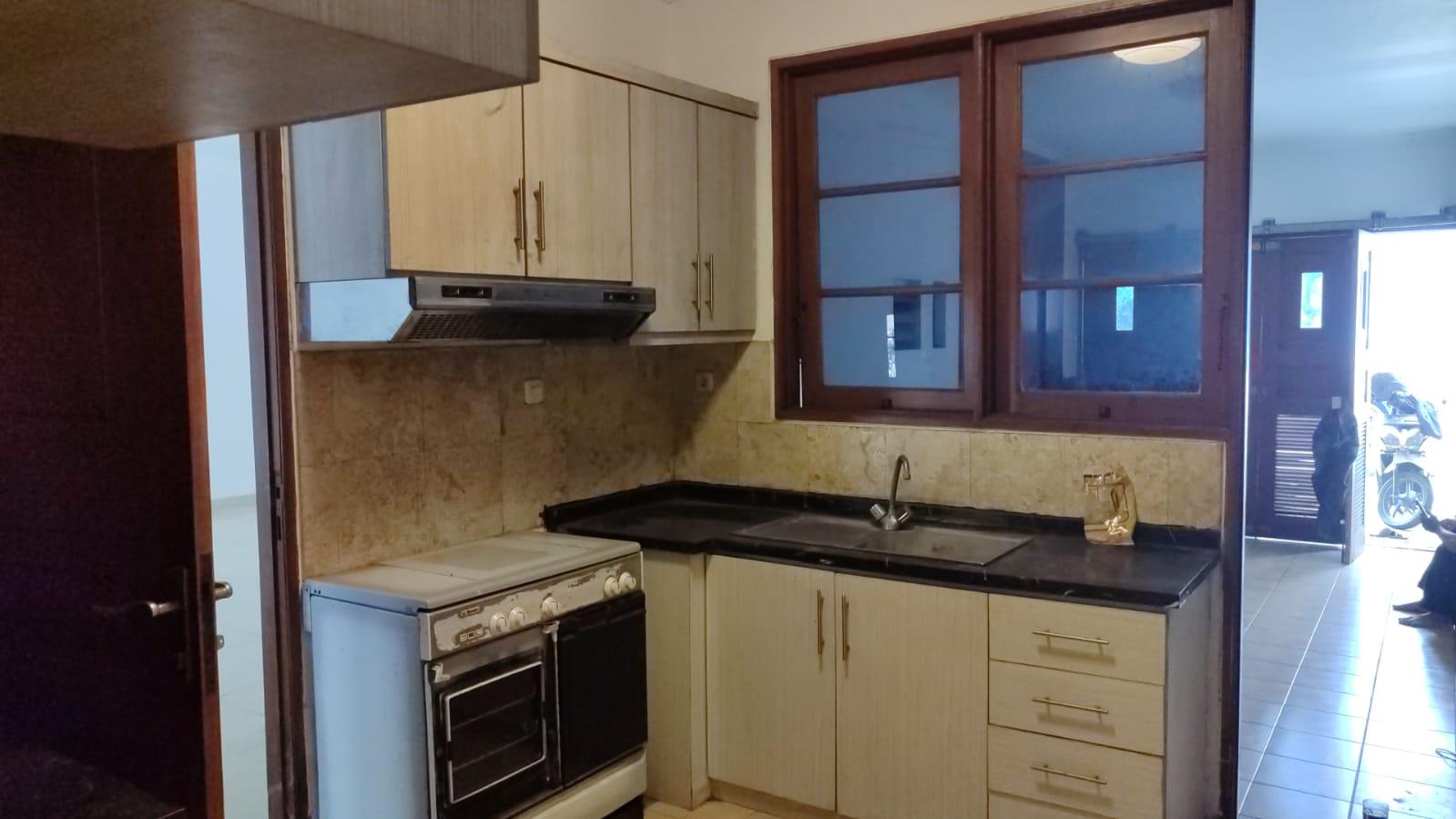 Disewakan rumah di Ampera bisa buat kantor
