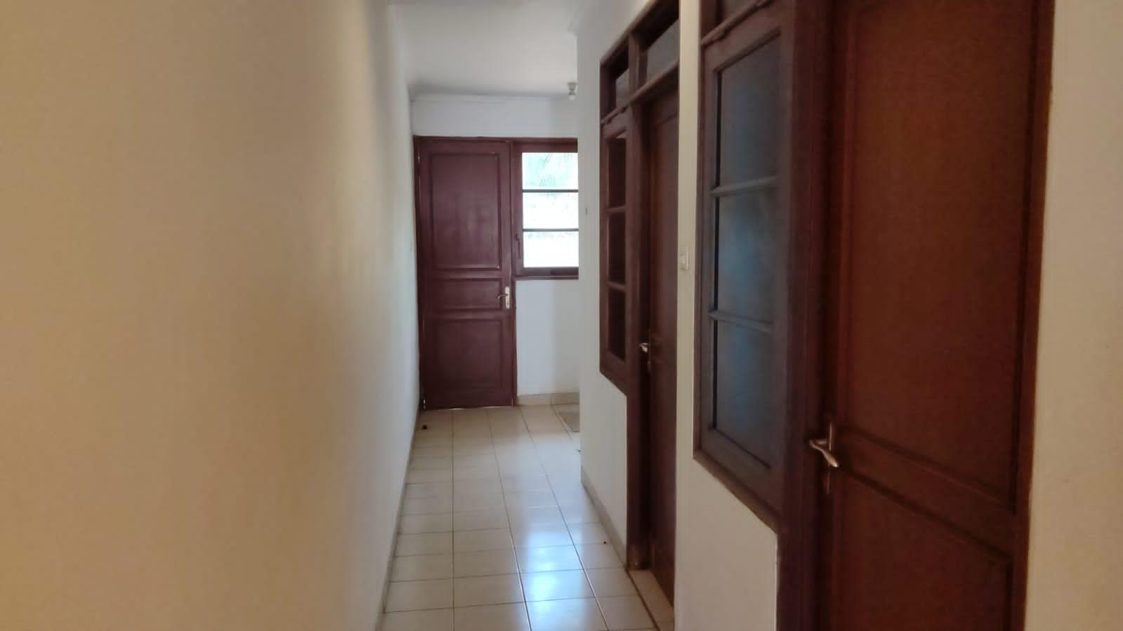 Disewakan rumah di Ampera bisa buat kantor