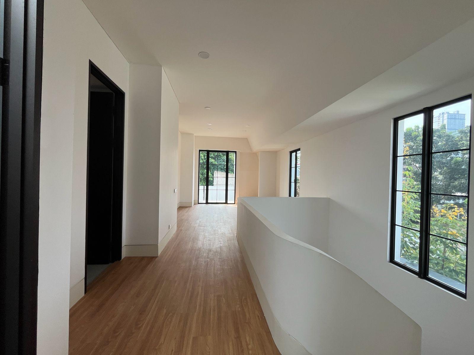 Dijual Rumah Siap Huni American Modern Swimming Pool Pondok Indah Jaksel