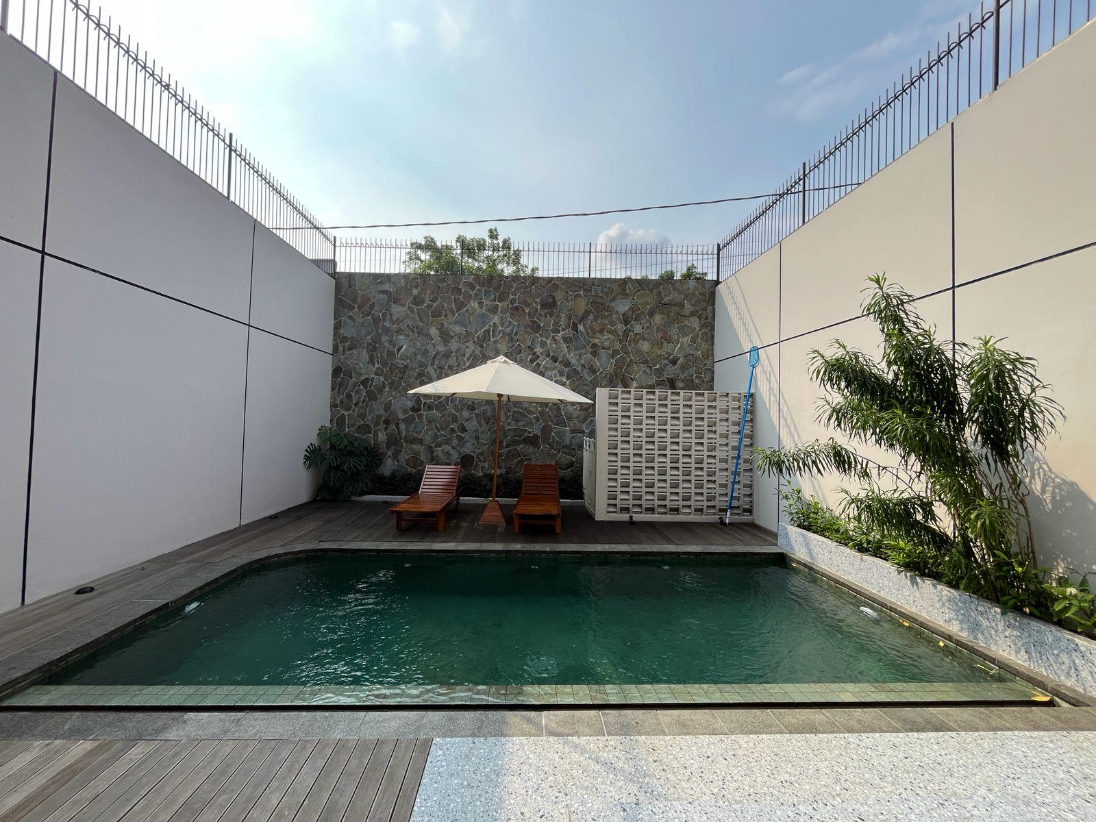 Dijual Rumah Siap Huni American Modern Swimming Pool Pondok Indah Jaksel