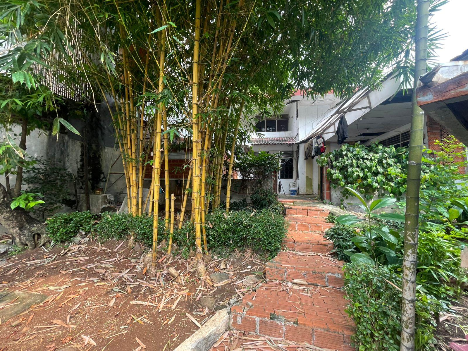 Dijual Rumah Tahun 80an Hitung Tanah Cipete Jakarta Selatan