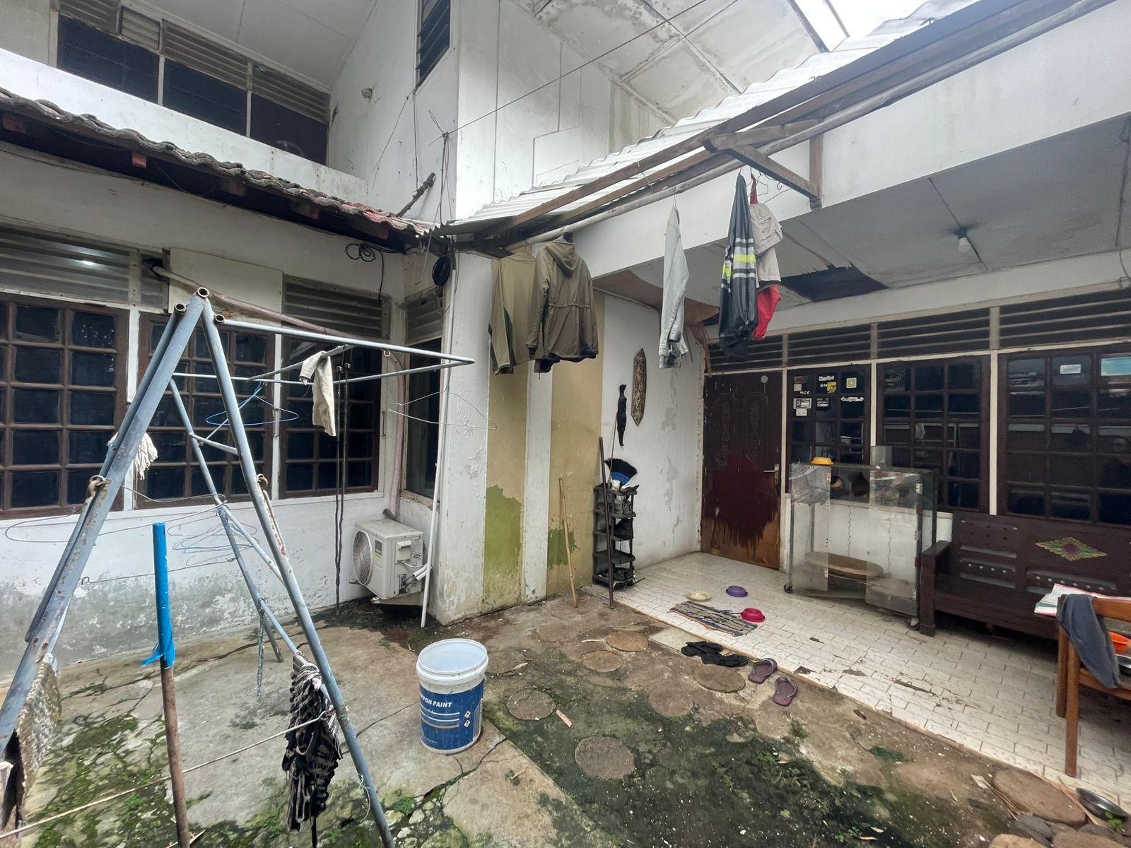 Dijual Rumah Tahun 80an Hitung Tanah Cipete Jakarta Selatan