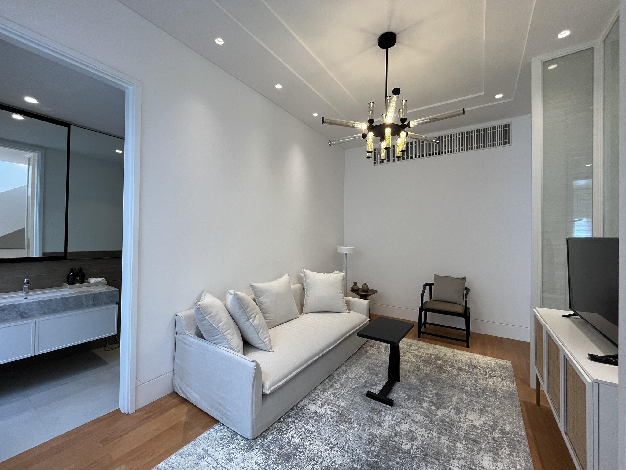 Modern classic new townhouse pondok indah for sale