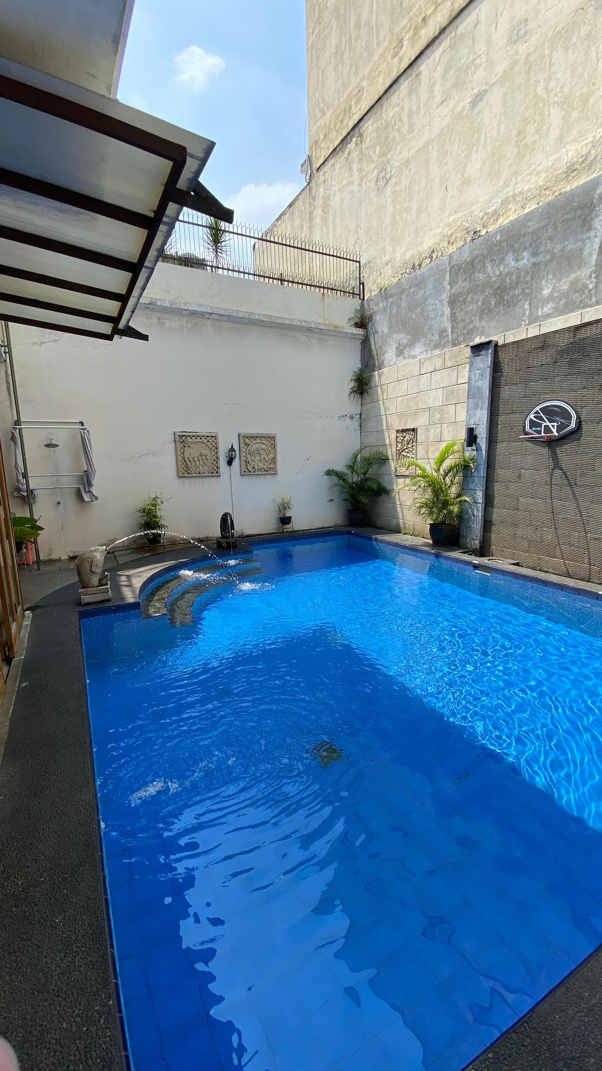 Dijual  Rumah Siap Huni Villa Cinere Mas
