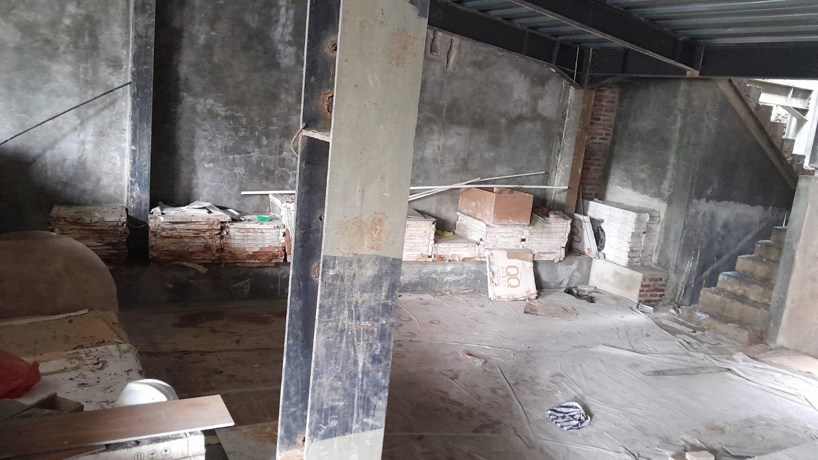 Disewa Bangunan Ruko Pinggir Jalan Raya Barito Jaksel
