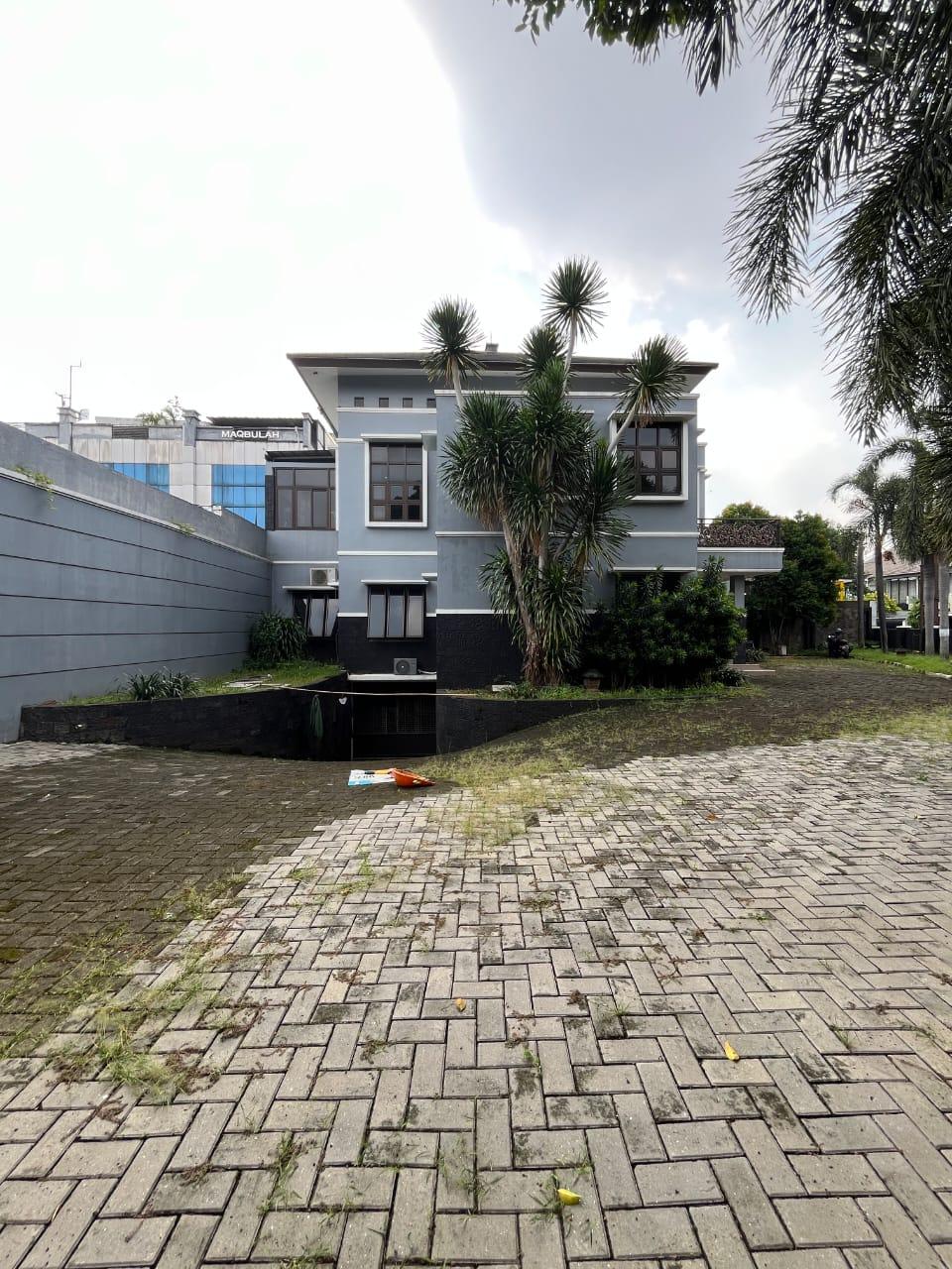 Dijual Rumah di Warung Jati Timur