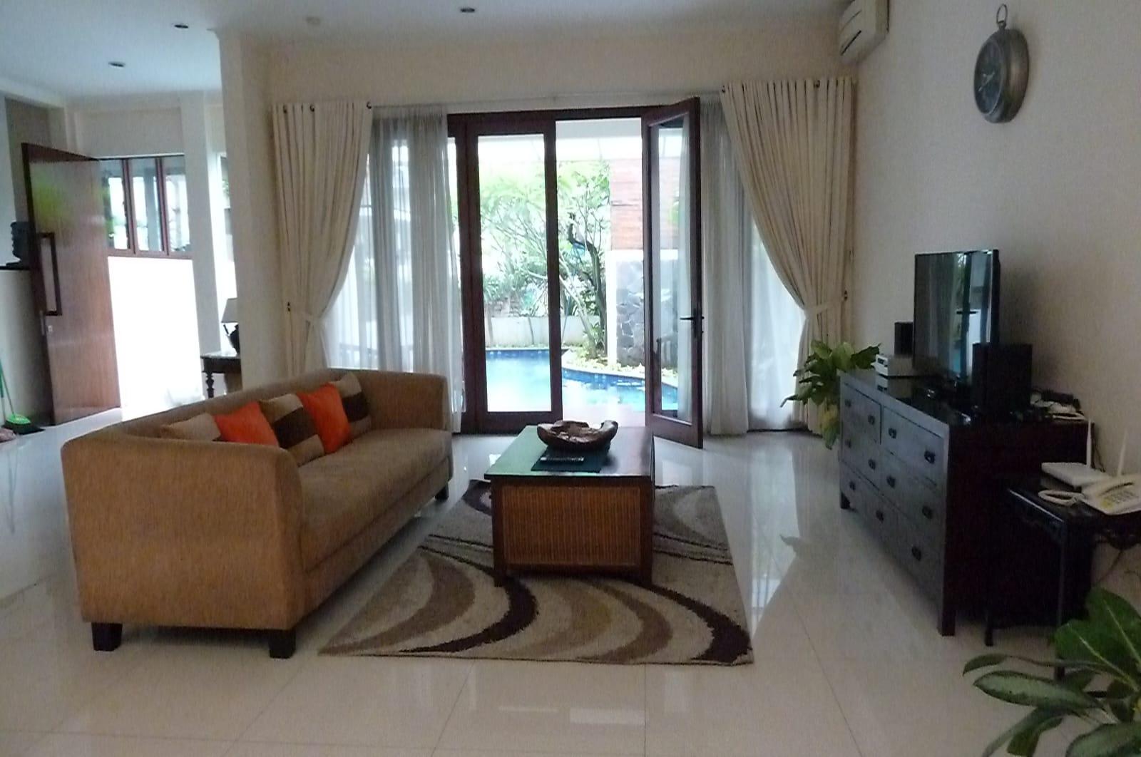 Disewakan rumah di Ampera, Kemang