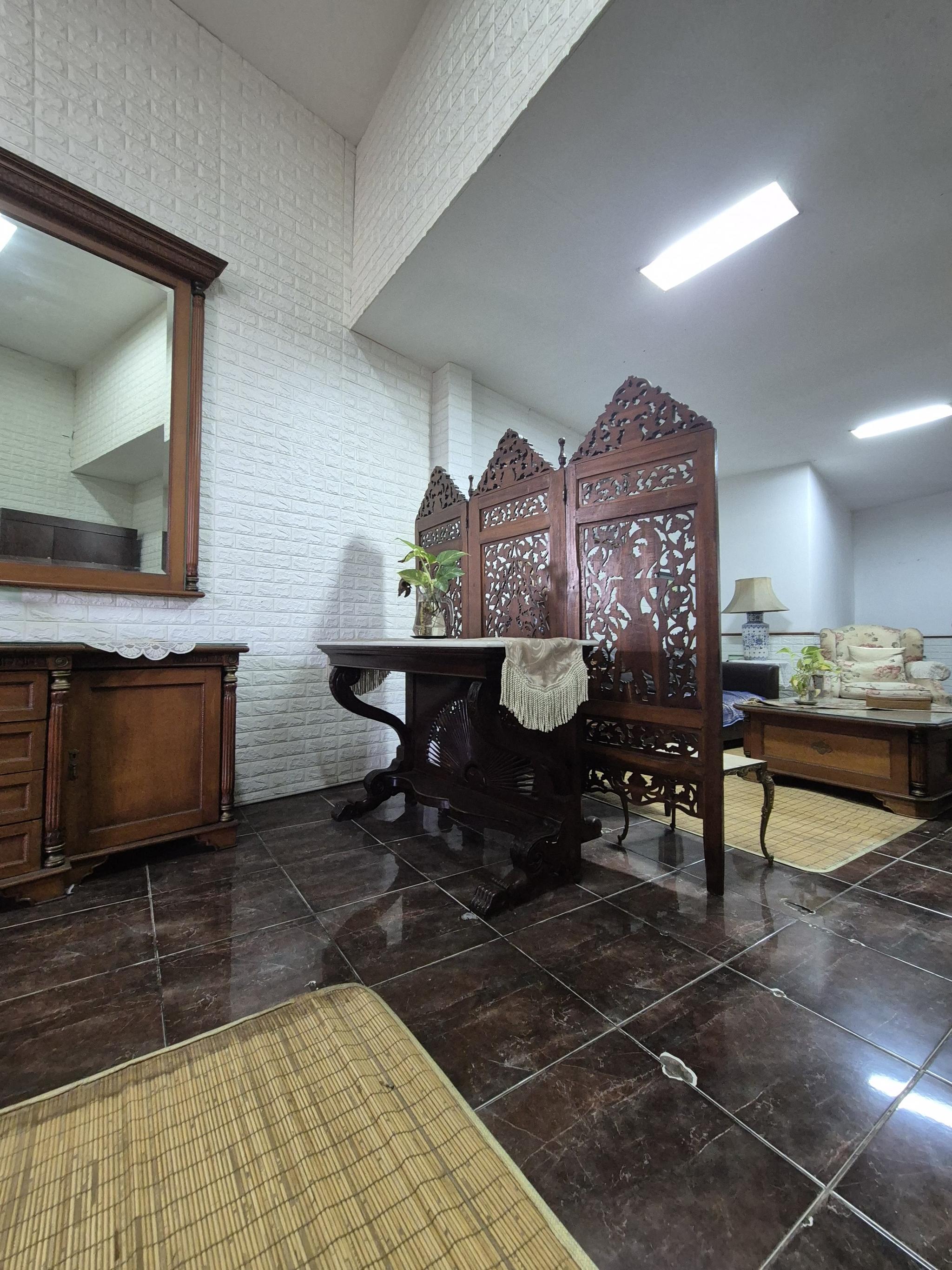 For sale 5 ruko gandeng zonasi komersial kebayoran baru