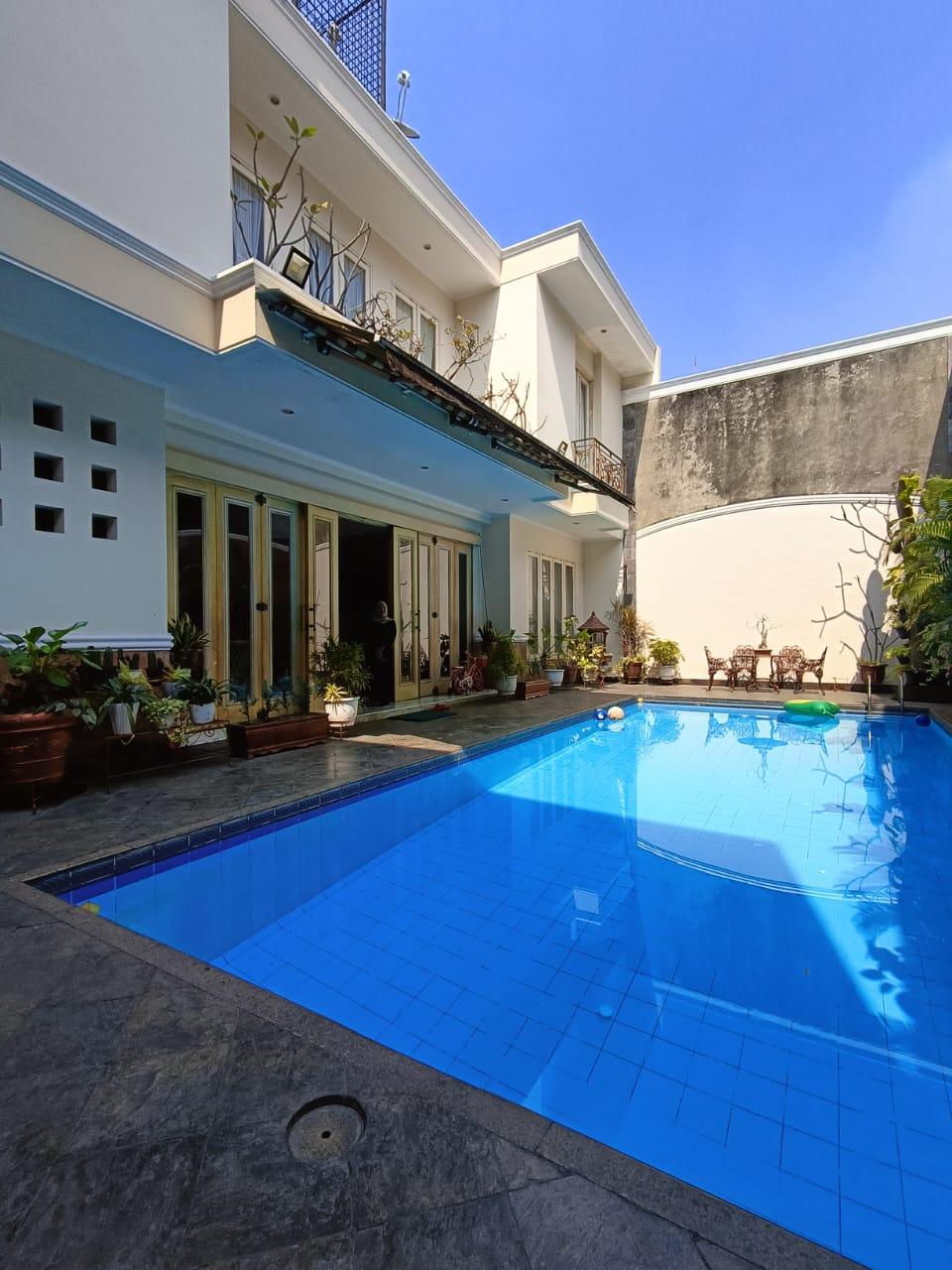 For sale rumah bagus dalam komplek dekat bulungan