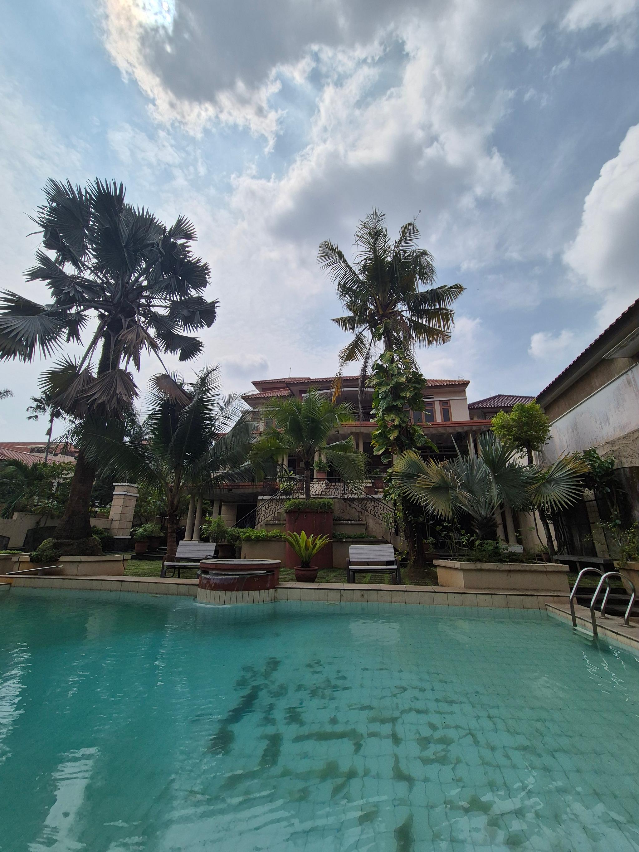 For sale Rumah Nuansa Resort lokasi tenang di Ampera