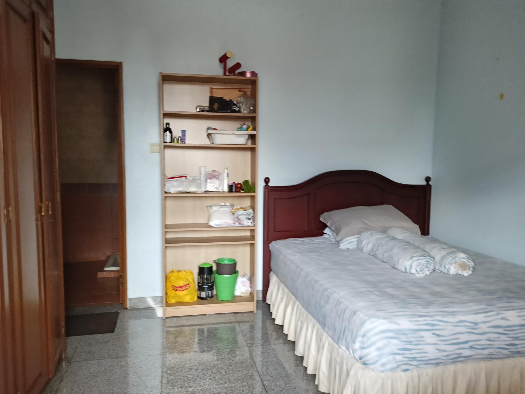Dijual Rumah Strategis Cocok utk Kos Benhil Jakpus