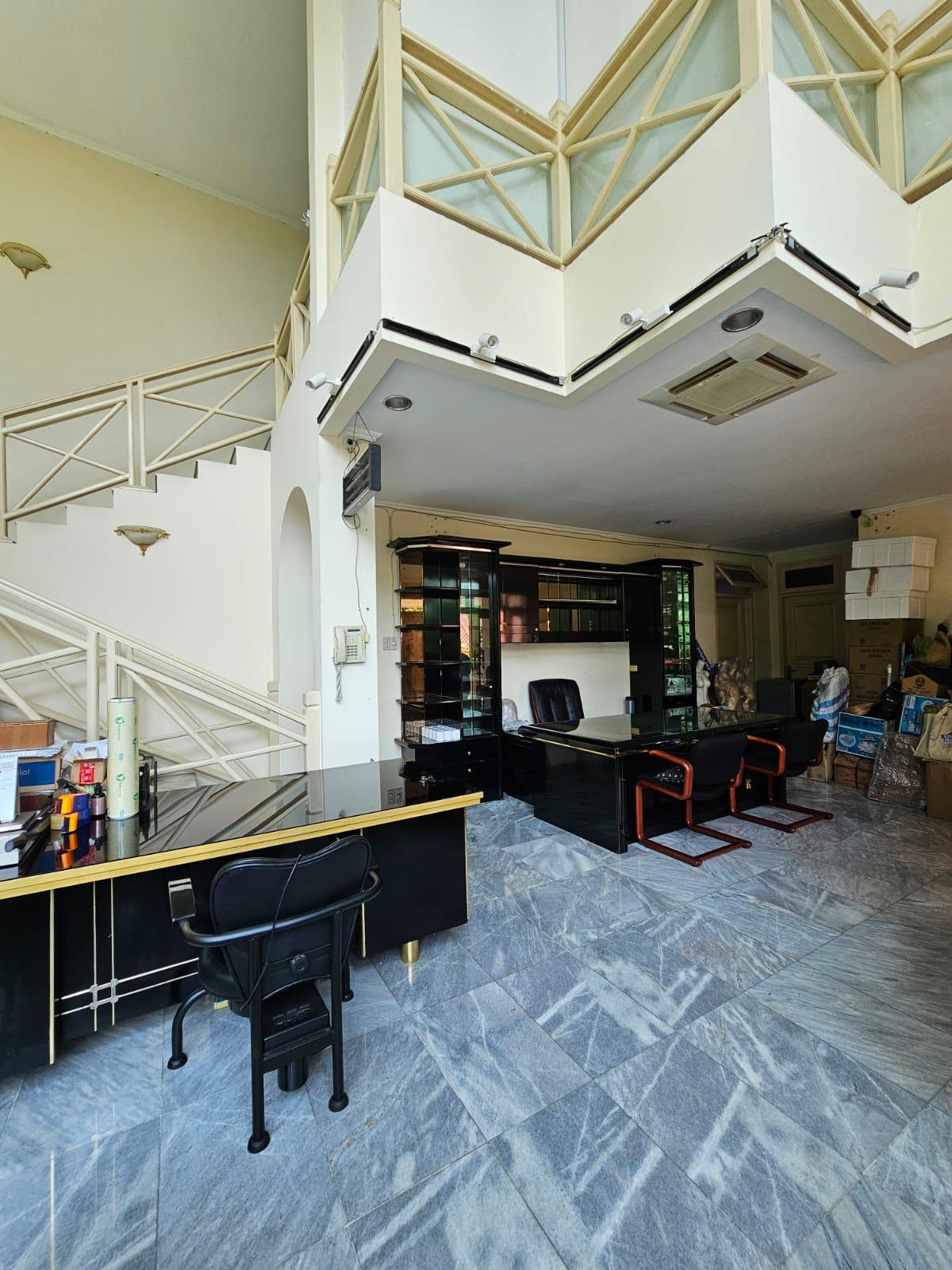 For sale rumah lama hitung tanah di Kemang - Cipete