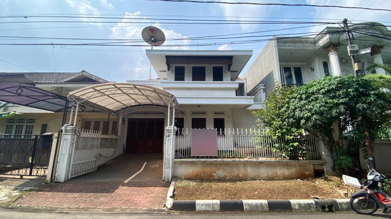 Dijual Rumah Lama Perlu Renovasi Pondok Indah