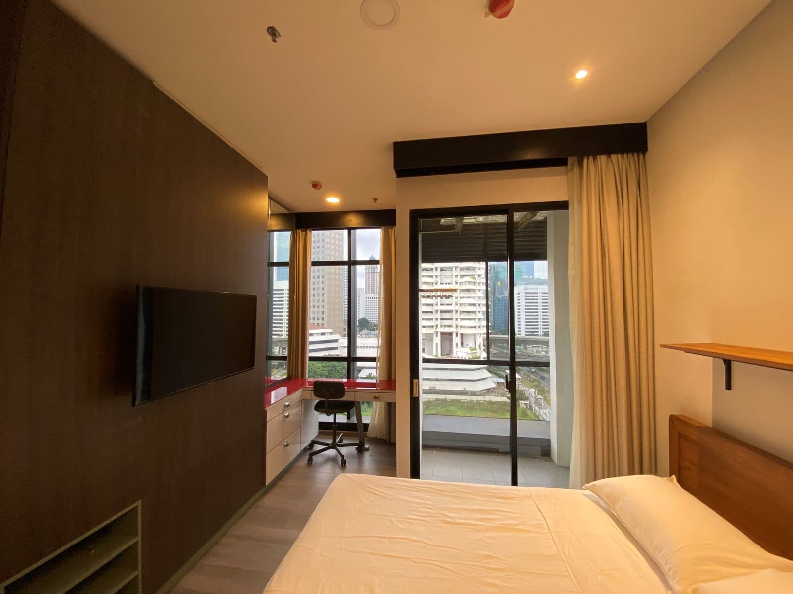 Disewa 1BR Apartment Sudirman Suites Jakarta Selatan