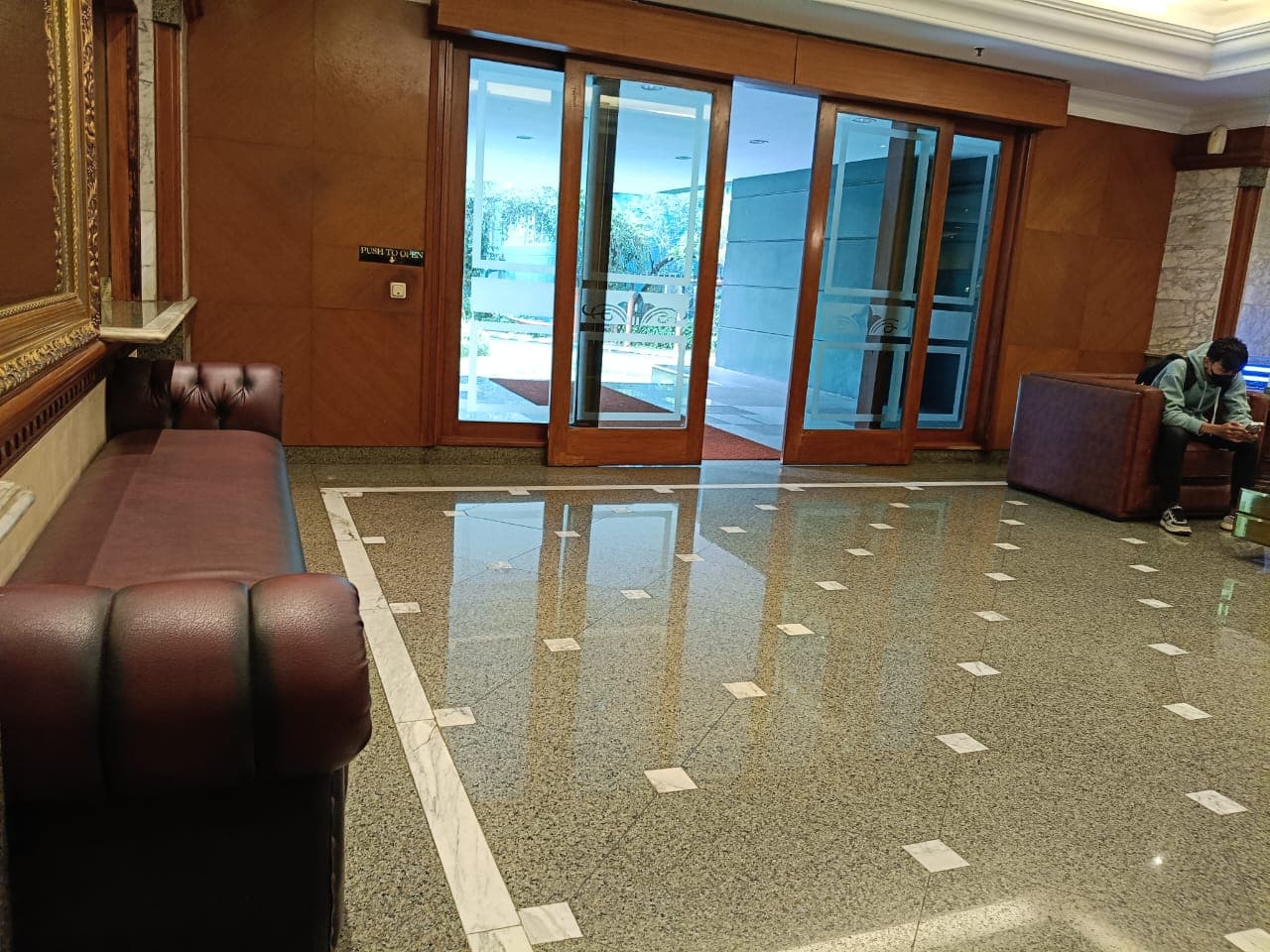 Dijual Apartemen Green view Pondok Indah 