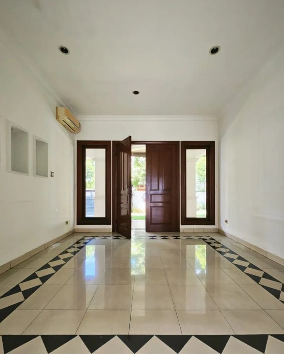 Turun Harga! For Sale Pondok Indah Private pool