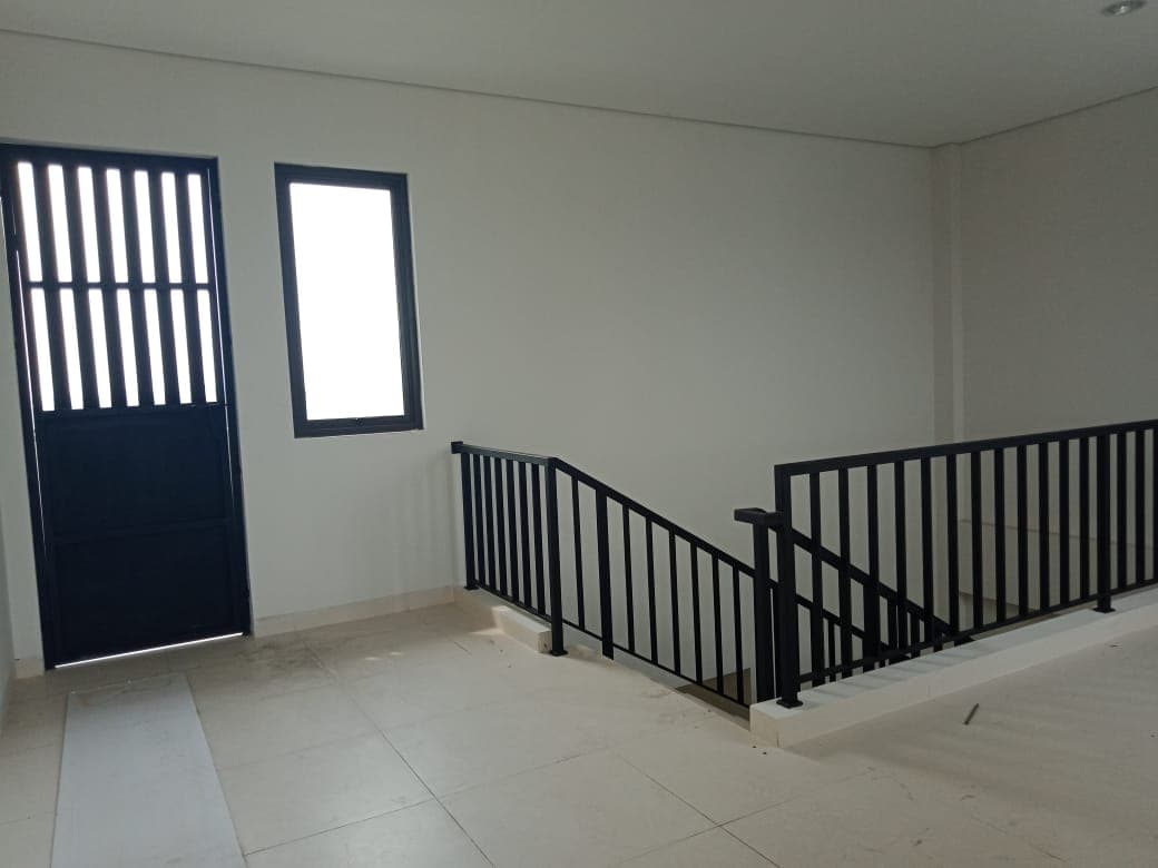 Dijual Ruko di Kebayoran Baru  sebrang Mall Gandaria 