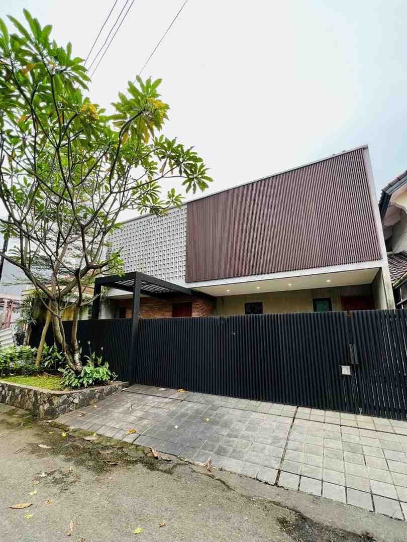 FOR SALE  📍LEBAK BULUS BRAND NEW HOUSE✨