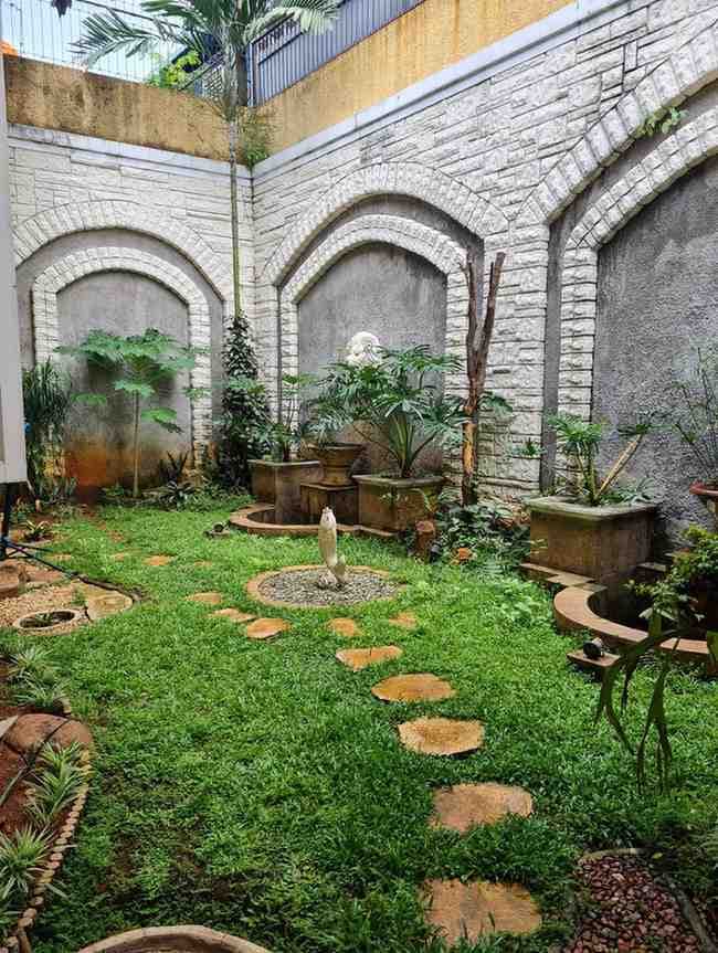 Dijual Rumah Lokasi Strategis Dkt MRT Fatmawati