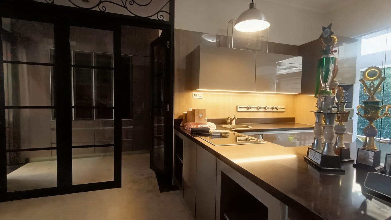 Refined Living House Kemang Jaksel
