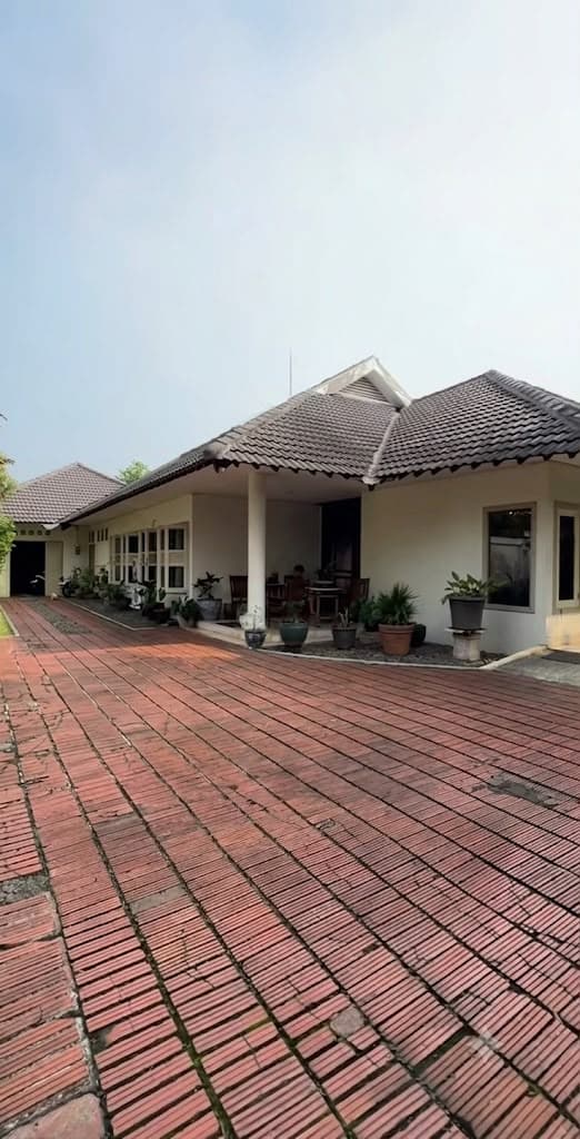 Tampak Depan