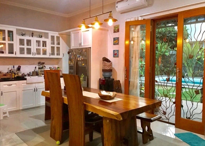 DIJUAL RUMAH TROPIS PREMIUM LEBAK BULUS, JAKSEL