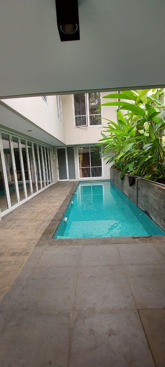House for Rent Ciawi Kebayoran Baru