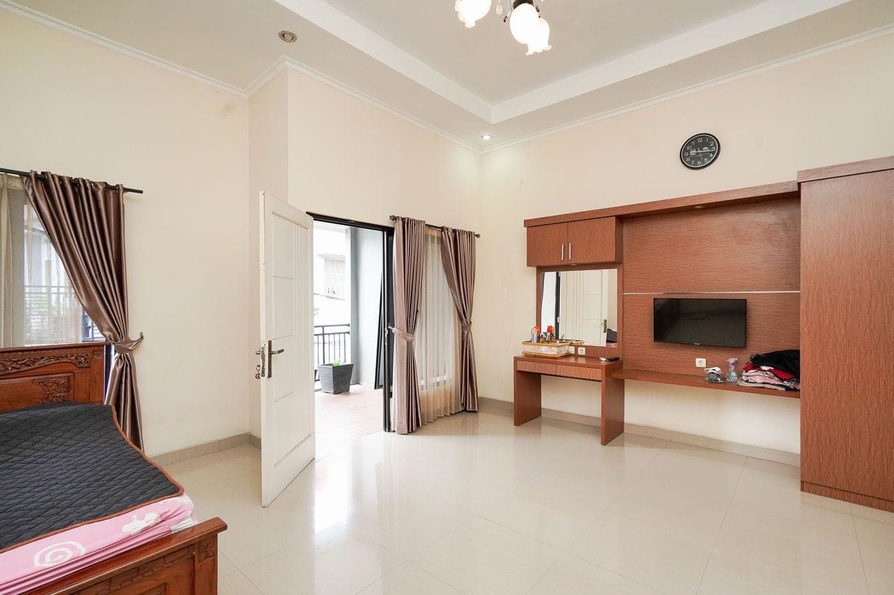 For Sale Rumah Cluster Taman Harapan Baru