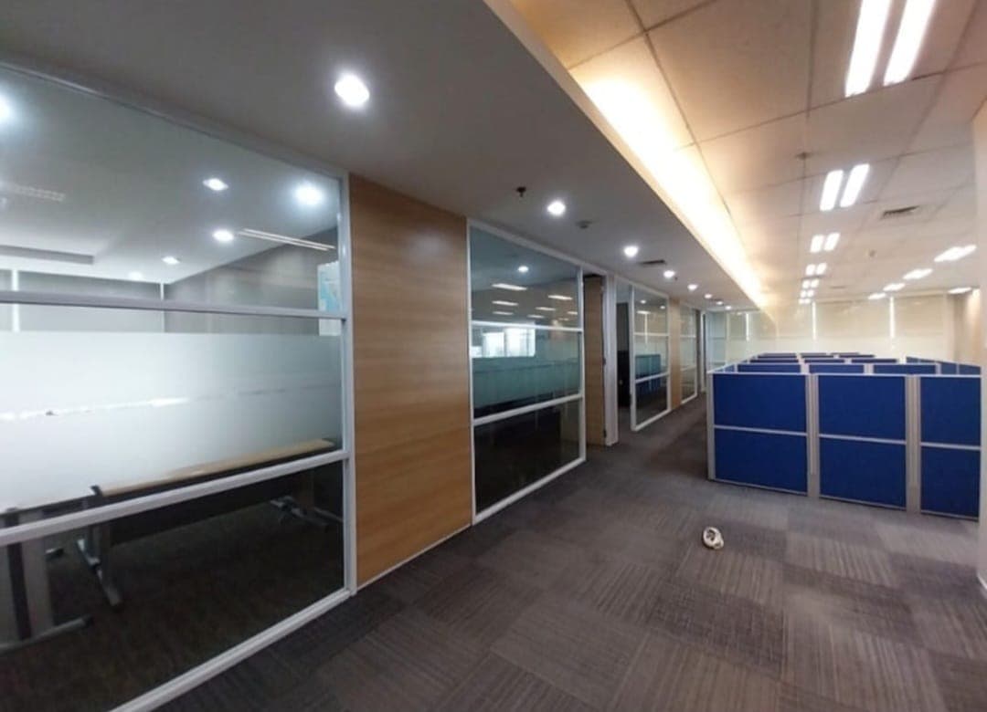 Dijual Lantai Kantor Penuh Langka