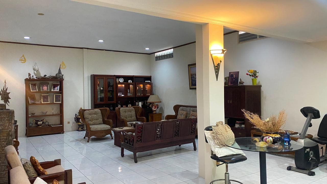 Dijual Rumah Strategis Pranpanca Kebayoran Baru