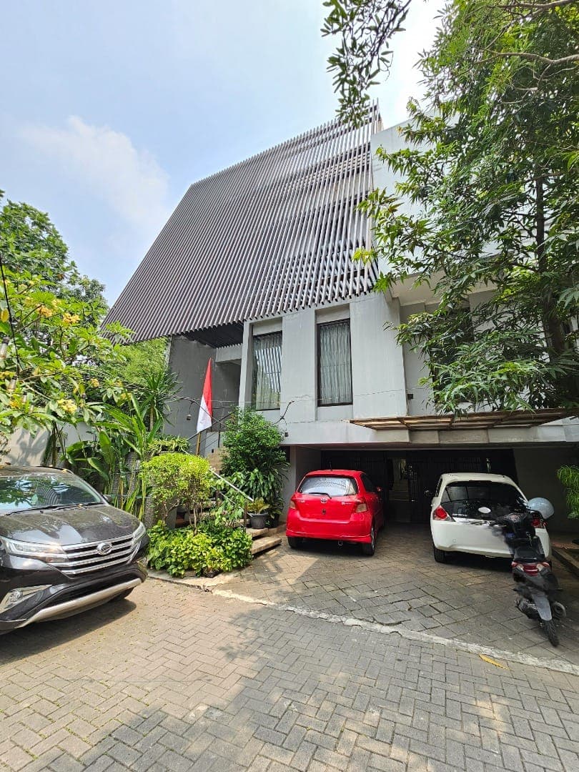 Dijual Rumah di Kemang Private Residence 