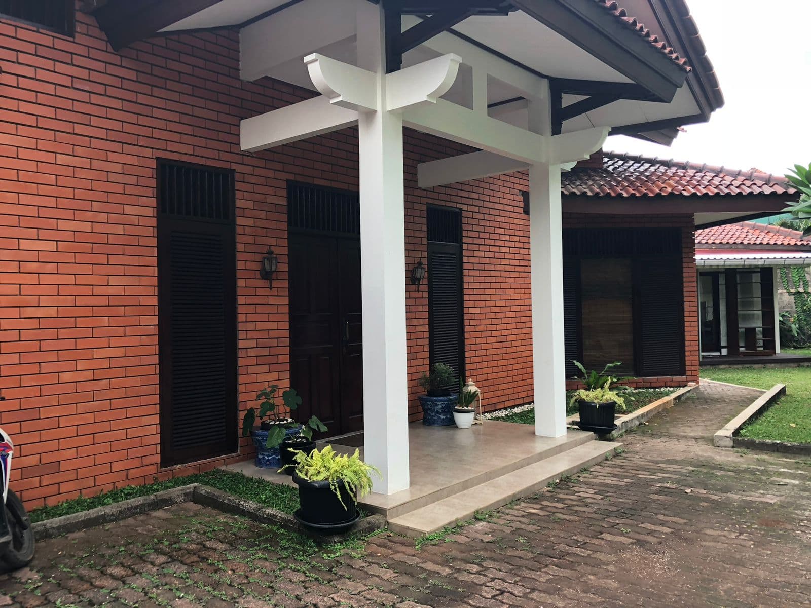 Tampak Depan Tampak Depan