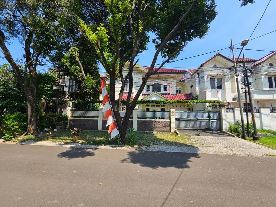 Tampak Depan Tampak Depan