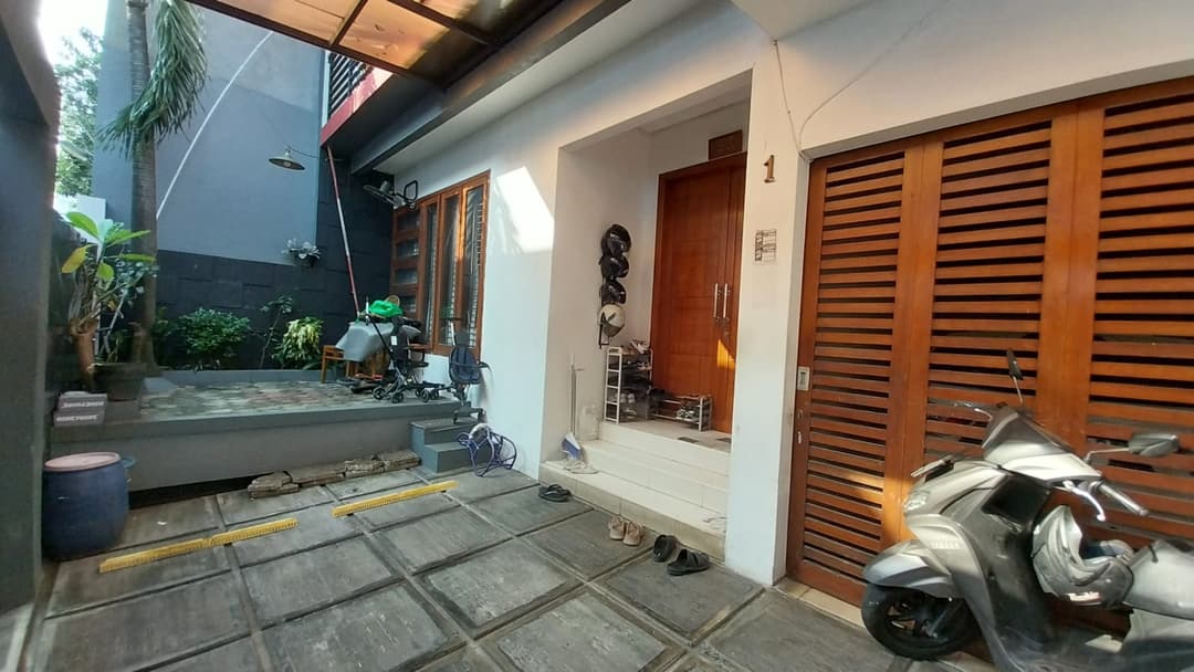 Tampak Depan Tampak Depan